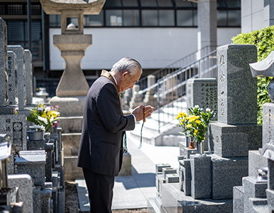 お墓参り